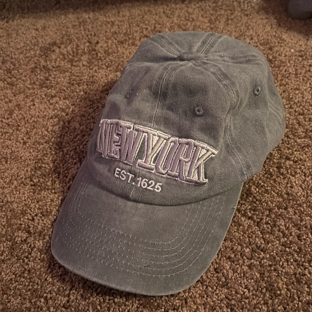Never worn
